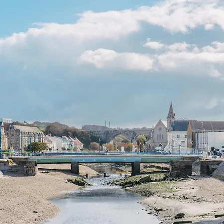 L'opaline, Ravissante Maison Familiale, * Wimereux